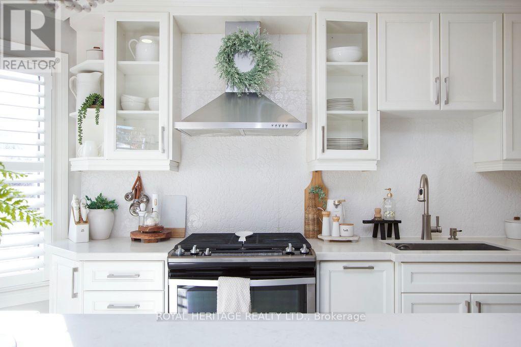 66 Fieldnest Crescent, Whitby, Ontario  L1R 1Z6 - Photo 16 - E12628510