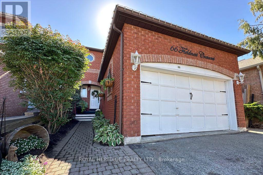 66 Fieldnest Crescent, Whitby, Ontario  L1R 1Z6 - Photo 2 - E12628510