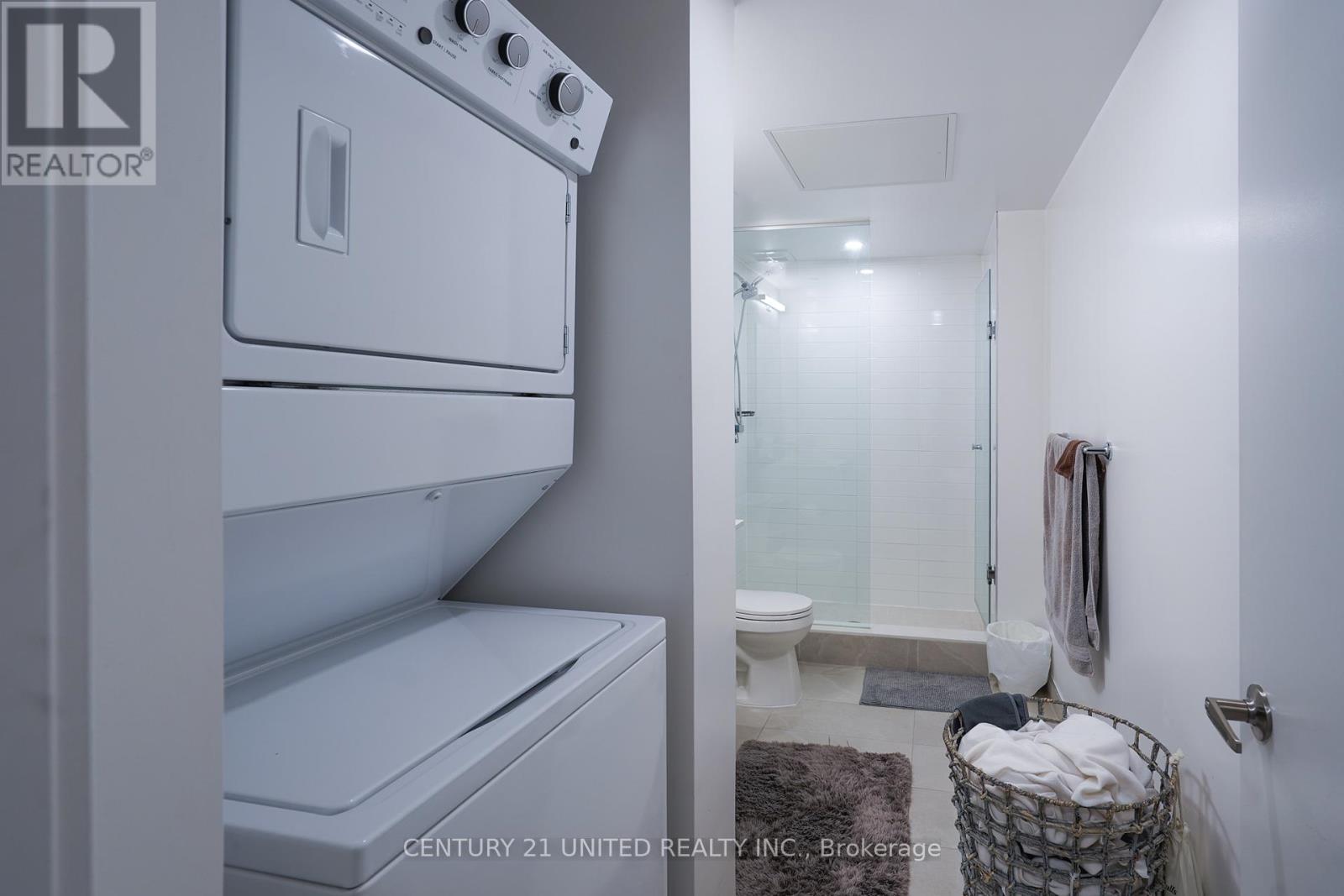 1411 - 80 Bond Street E, Oshawa, Ontario  L1G 0E6 - Photo 8 - E12628550