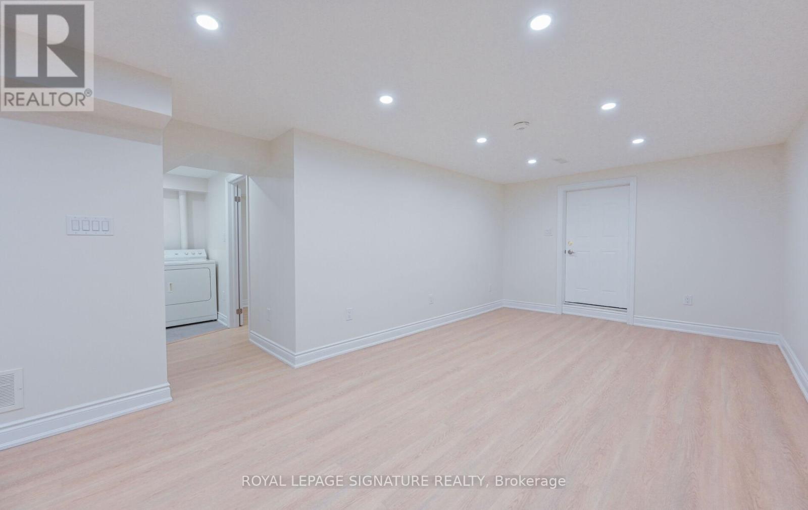 3980 Midhurst Lane, Mississauga, Ontario  L4Z 1C7 - Photo 9 - W12628450