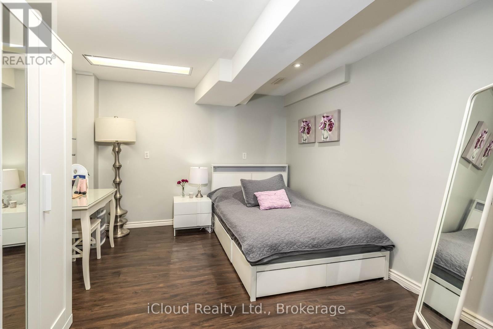 Bsmt - 2362 Proudfoot Trail, Oakville, Ontario  L6M 3Y2 - Photo 13 - W12628470