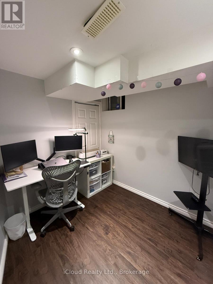 Bsmt - 2362 Proudfoot Trail, Oakville, Ontario  L6M 3Y2 - Photo 18 - W12628470