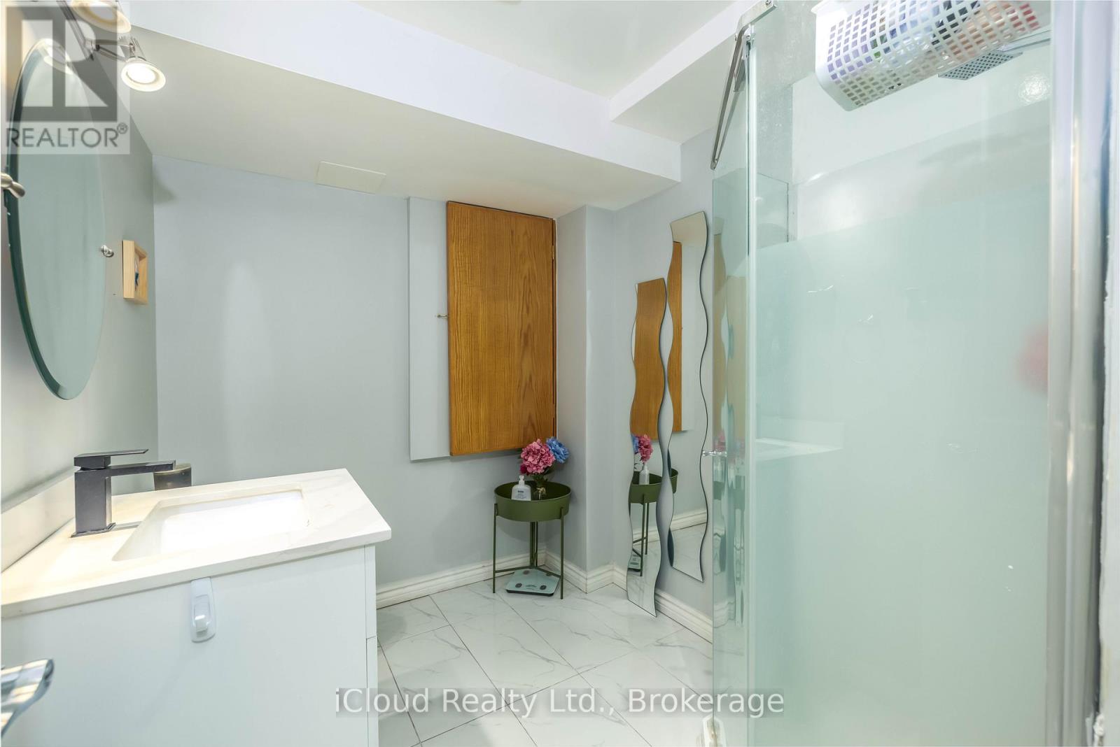 Bsmt - 2362 Proudfoot Trail, Oakville, Ontario  L6M 3Y2 - Photo 6 - W12628470