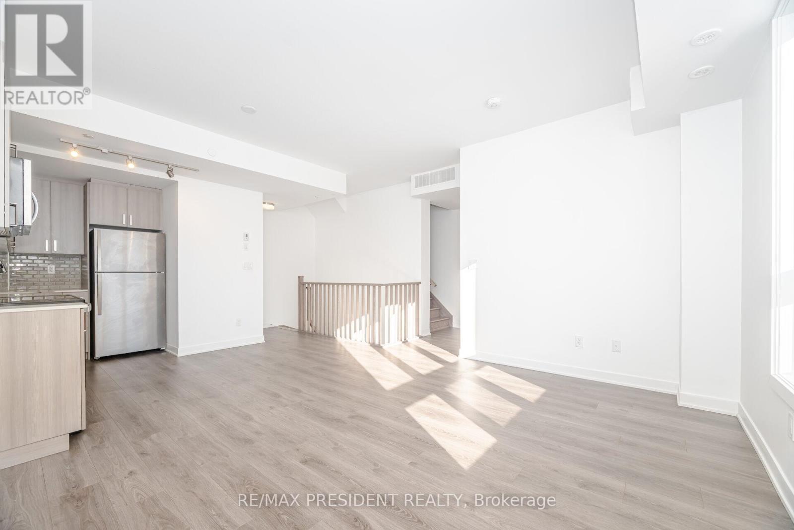 19 - 4015 Hickory Drive, Mississauga, Ontario  L4W 1L1 - Photo 16 - W12628472