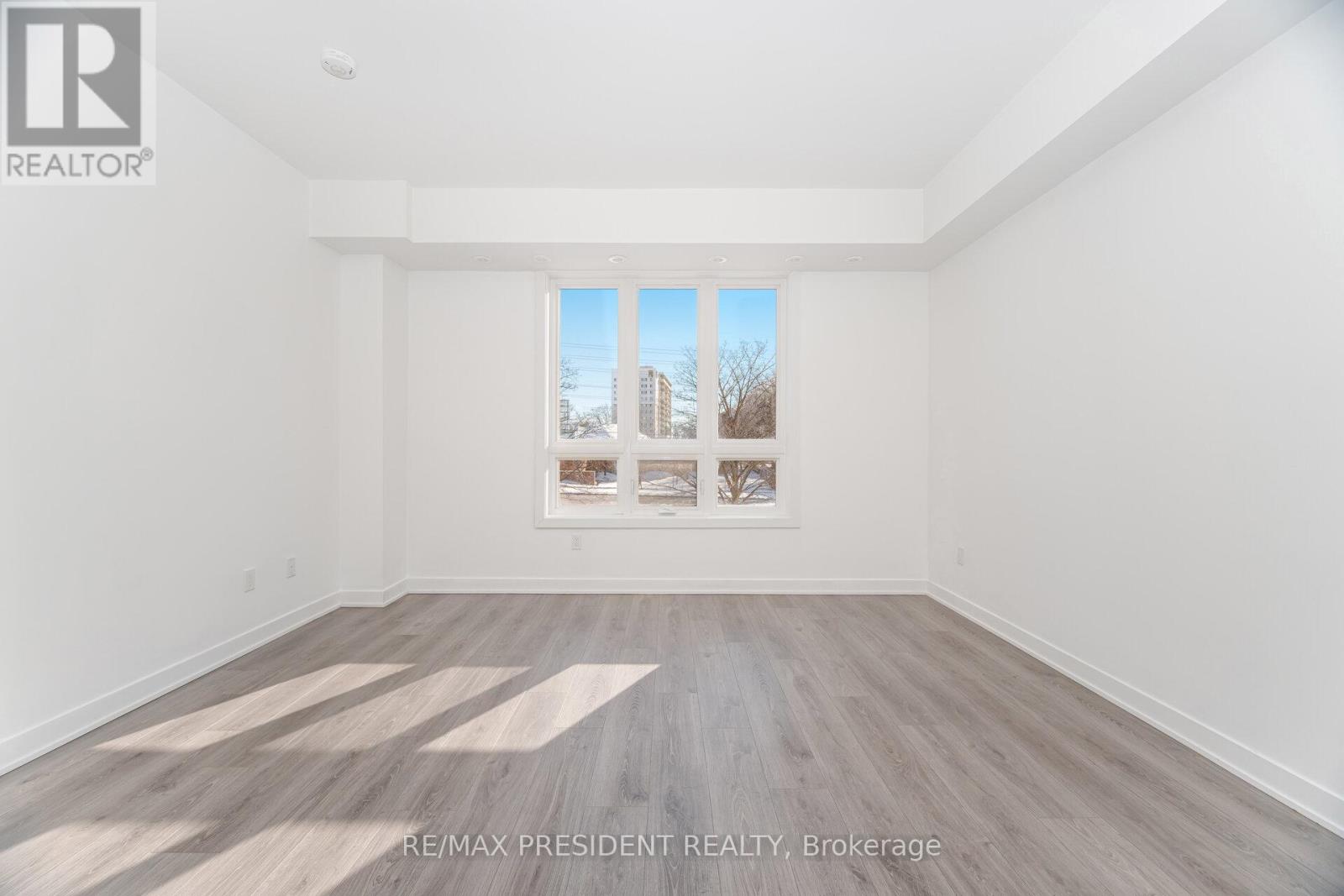 19 - 4015 Hickory Drive, Mississauga, Ontario  L4W 1L1 - Photo 17 - W12628472