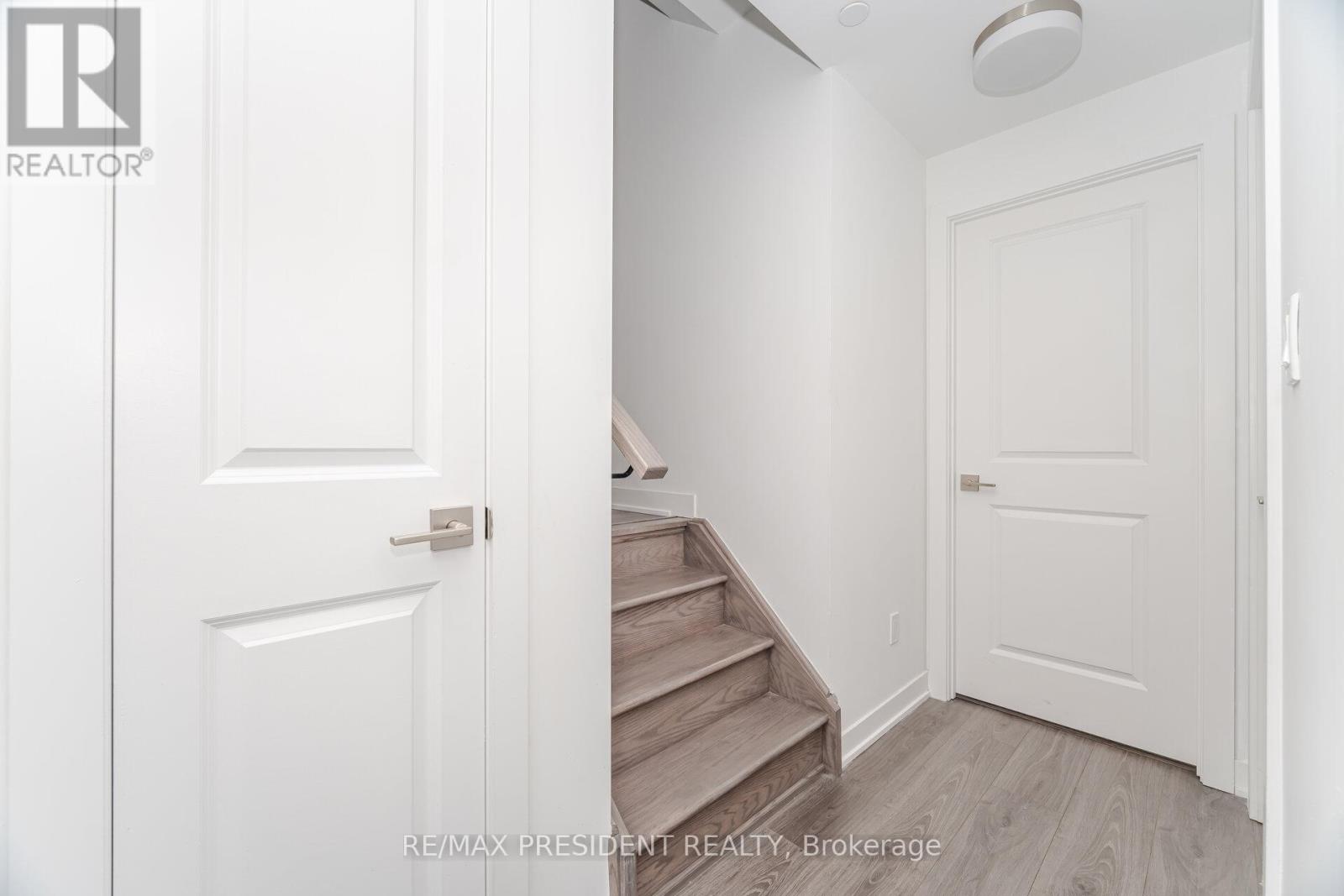 19 - 4015 Hickory Drive, Mississauga, Ontario  L4W 1L1 - Photo 35 - W12628472