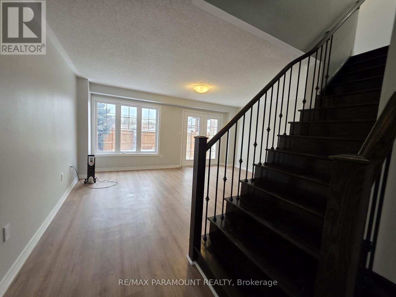 3 - 2006 Trawden Way, Oakville, Ontario  L6M 0M1 - Photo 5 - W12628474