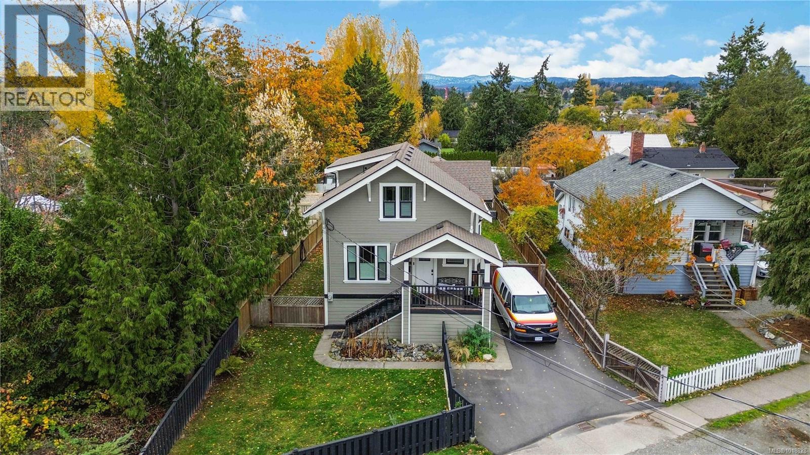 3354 Harriet Rd, Saanich, British Columbia  V8Z 3S4 - Photo 41 - 1018828