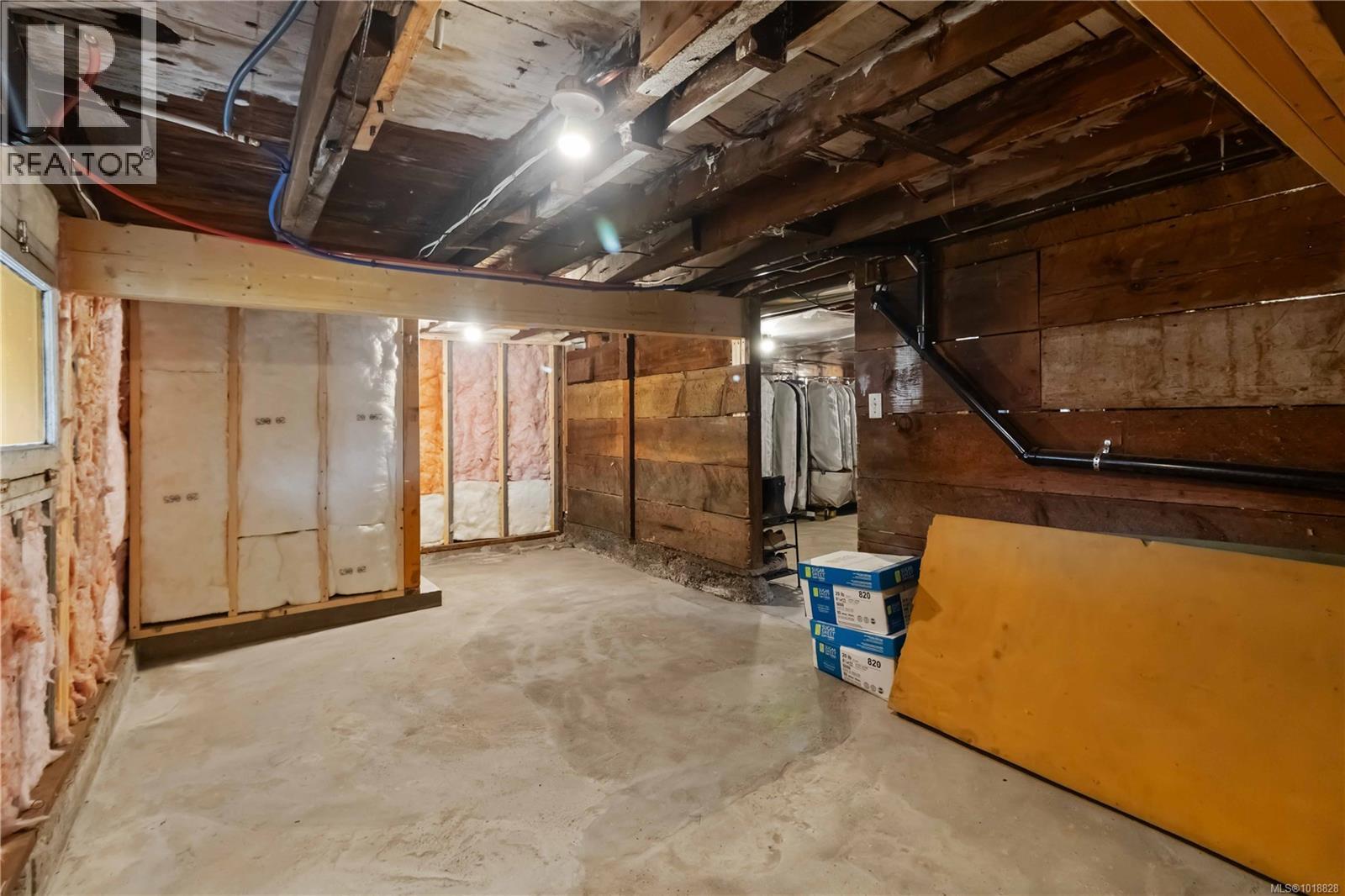 3354 Harriet Rd, Saanich, British Columbia  V8Z 3S4 - Photo 36 - 1018828