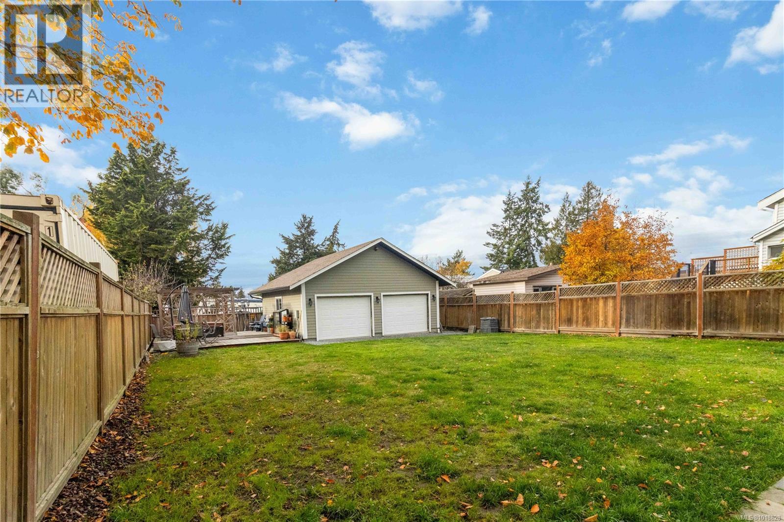 3354 Harriet Rd, Saanich, British Columbia  V8Z 3S4 - Photo 32 - 1018828