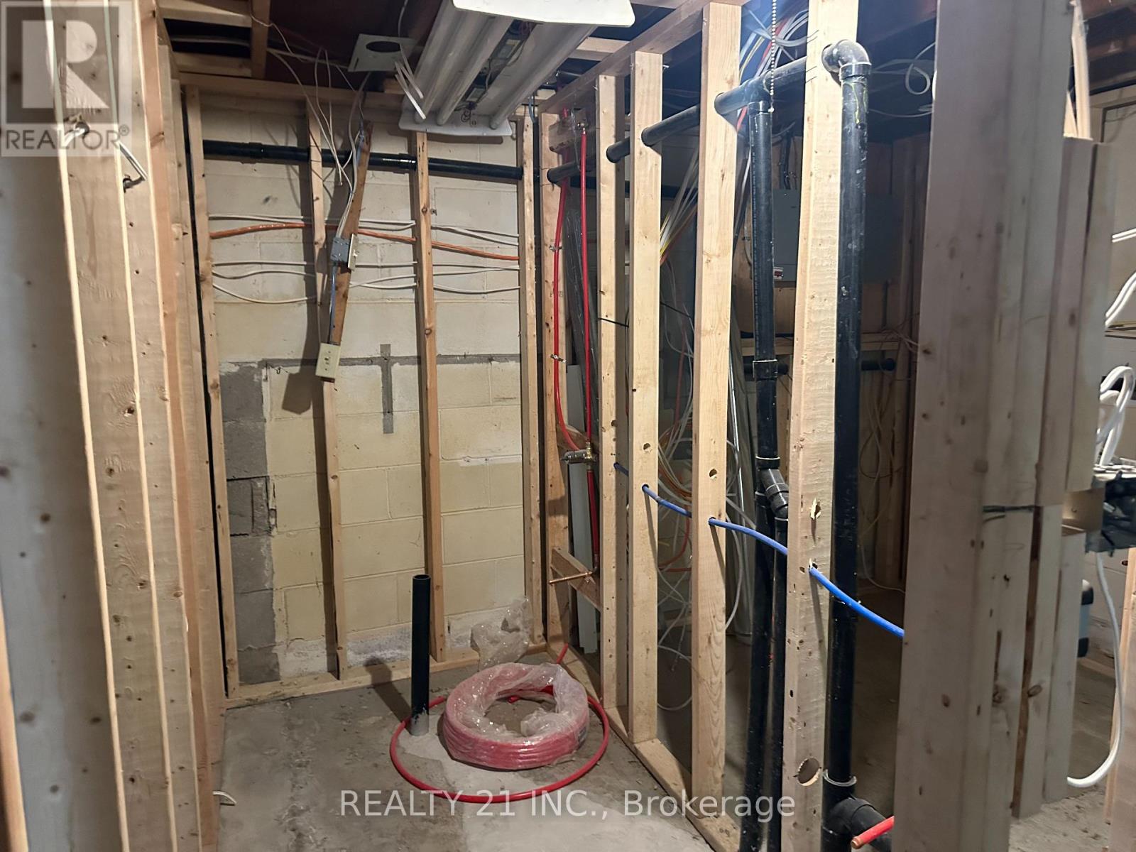 26 Martindale Road, Toronto, Ontario  M1M 2B7 - Photo 7 - E12616824