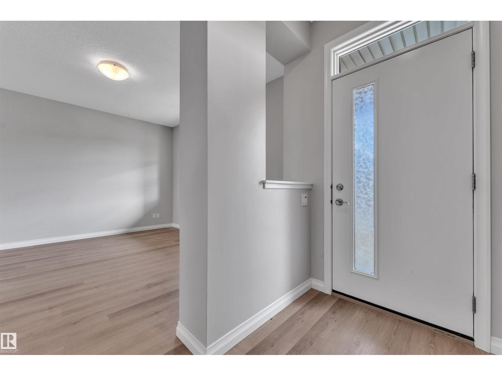 176 Charlesworth Dr Sw, Edmonton, Alberta  T6X 2W5 - Photo 2 - E4467971