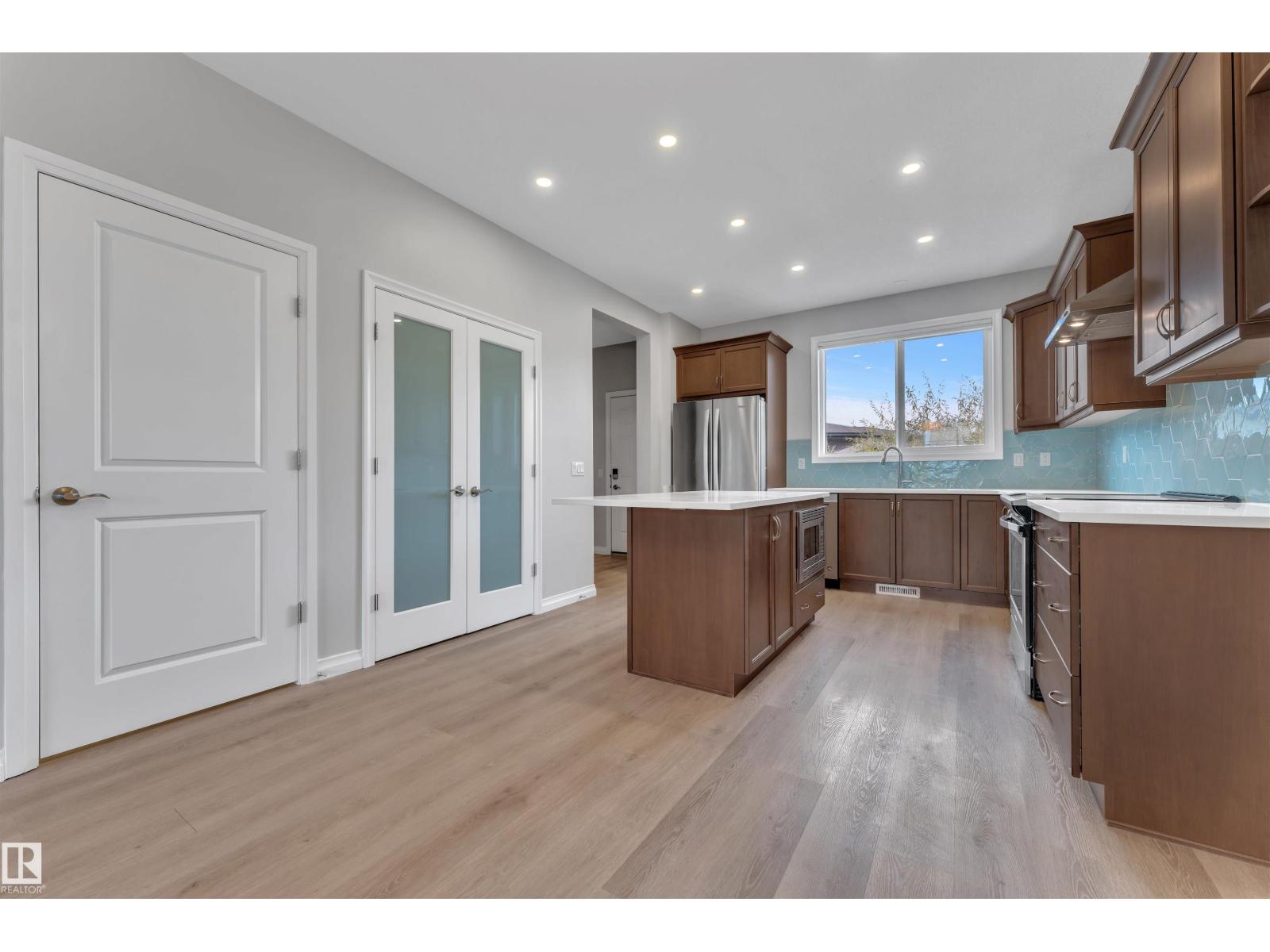 176 Charlesworth Dr Sw, Edmonton, Alberta  T6X 2W5 - Photo 6 - E4467971