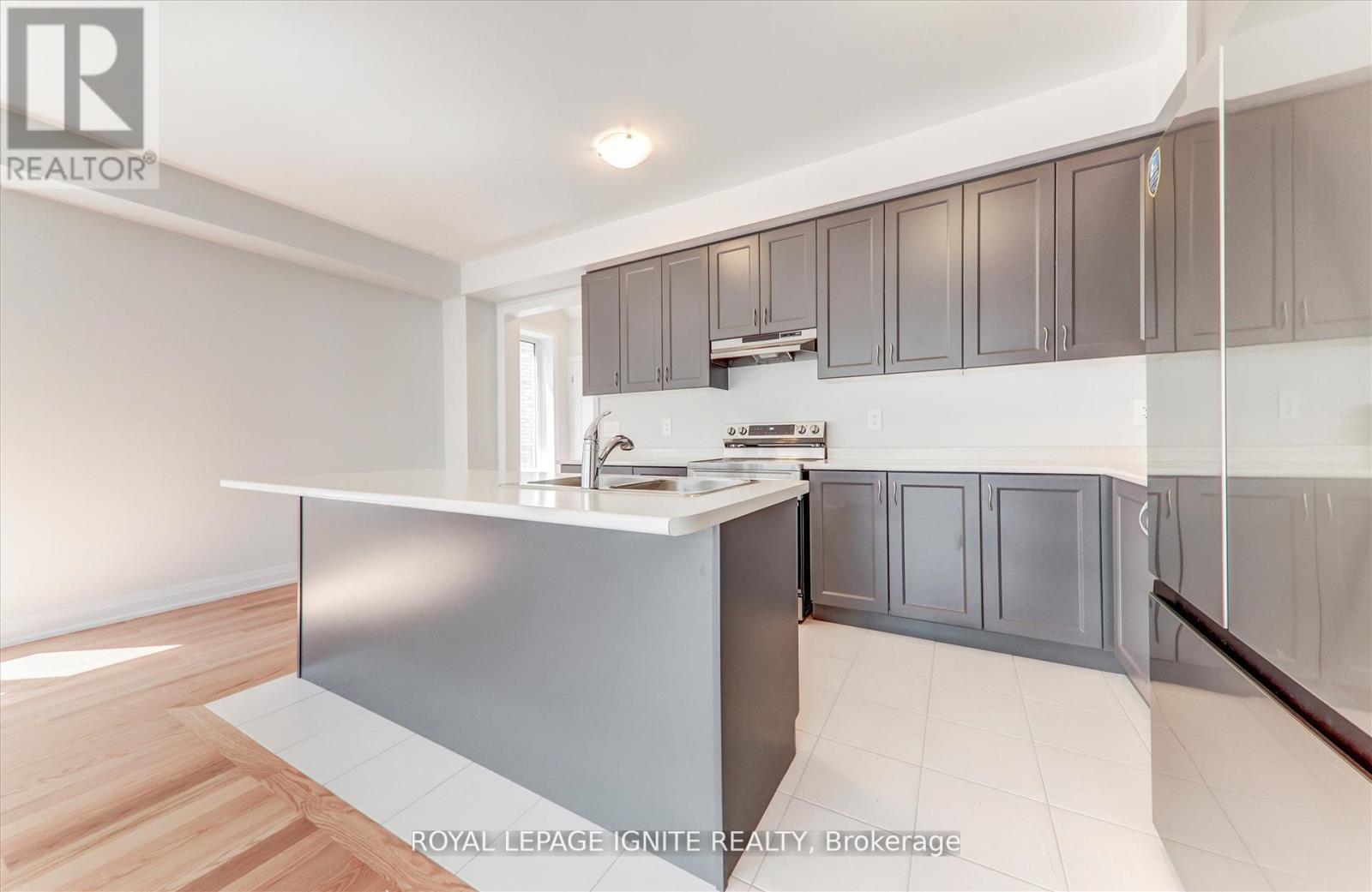 61 Butler Boulevard, Kawartha Lakes, Ontario  K9V 0S2 - Photo 11 - X12628482