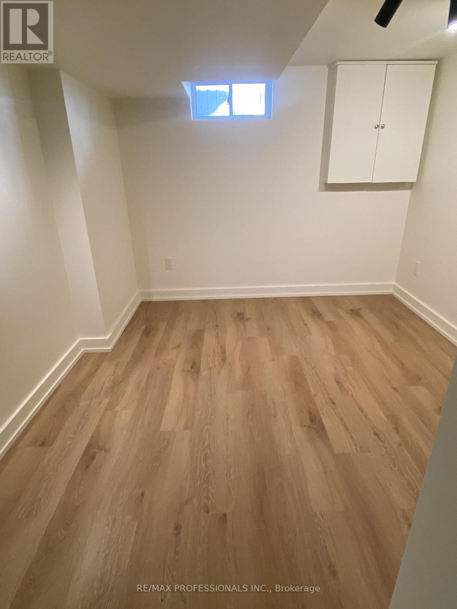 Lower - 10 Cindy Drive, St. Catharines, Ontario  L2M 6K1 - Photo 20 - X12628500