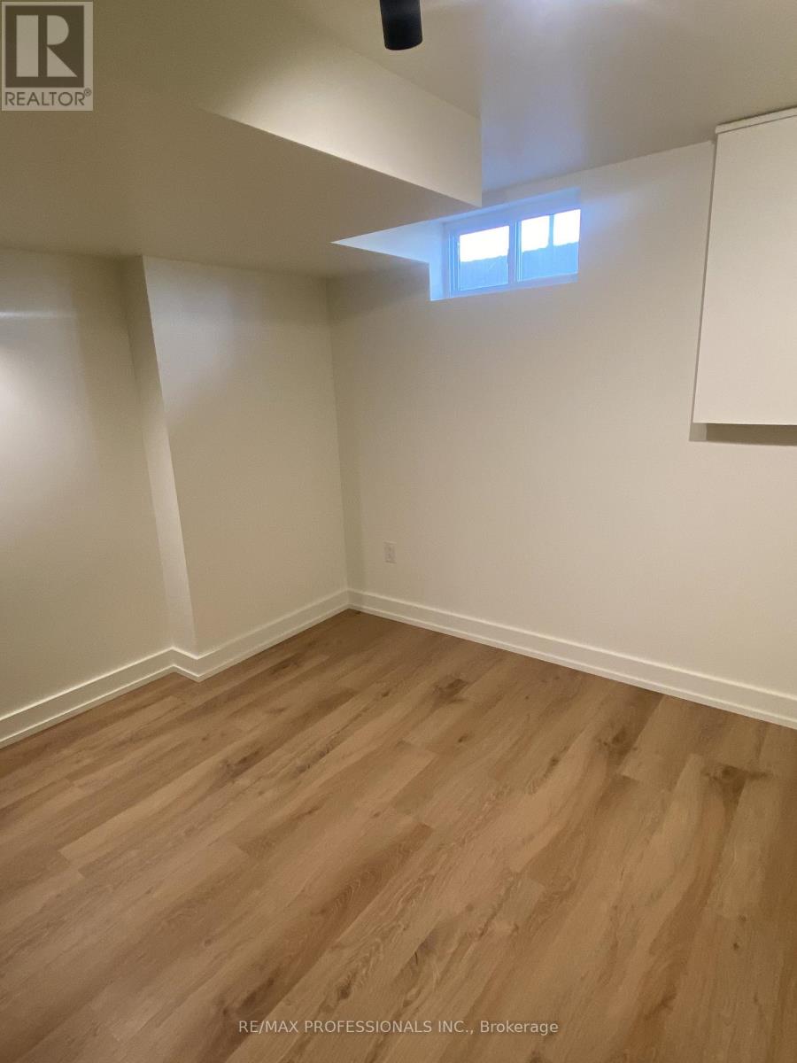 Lower - 10 Cindy Drive, St. Catharines, Ontario  L2M 6K1 - Photo 21 - X12628500