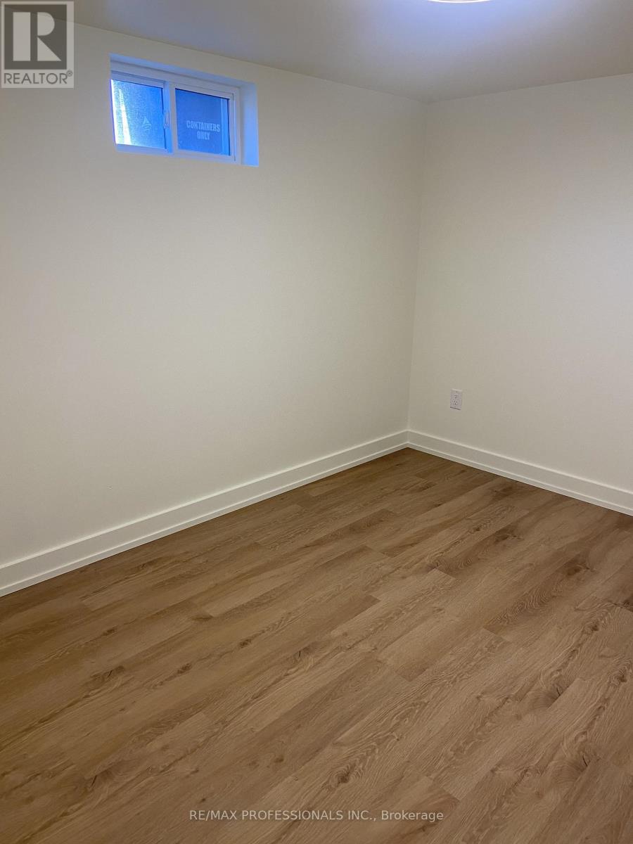 Lower - 10 Cindy Drive, St. Catharines, Ontario  L2M 6K1 - Photo 23 - X12628500