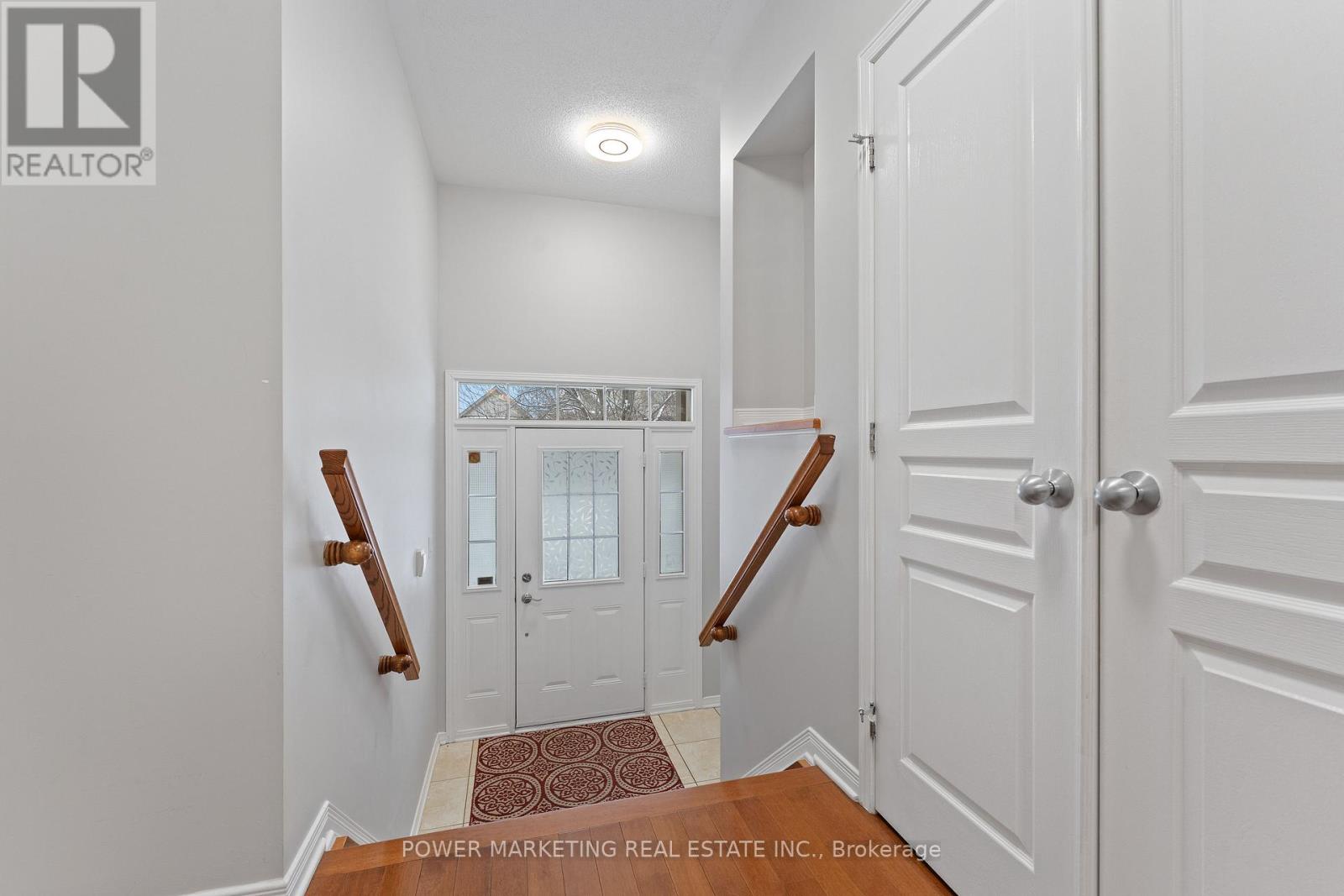 224 Harthill Way, Ottawa, Ontario  K2J 0P2 - Photo 4 - X12628518