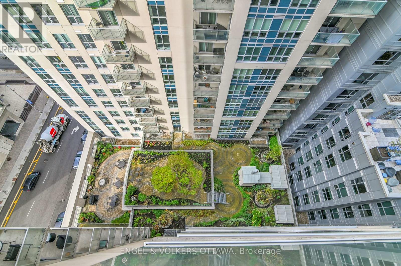 1507 - 195 Besserer Street, Ottawa, Ontario K1N 0B6 - Photo 15 - X12628526