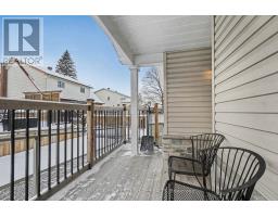 B - 833 CHAMPLAIN STREET, Ottawa, Ontario