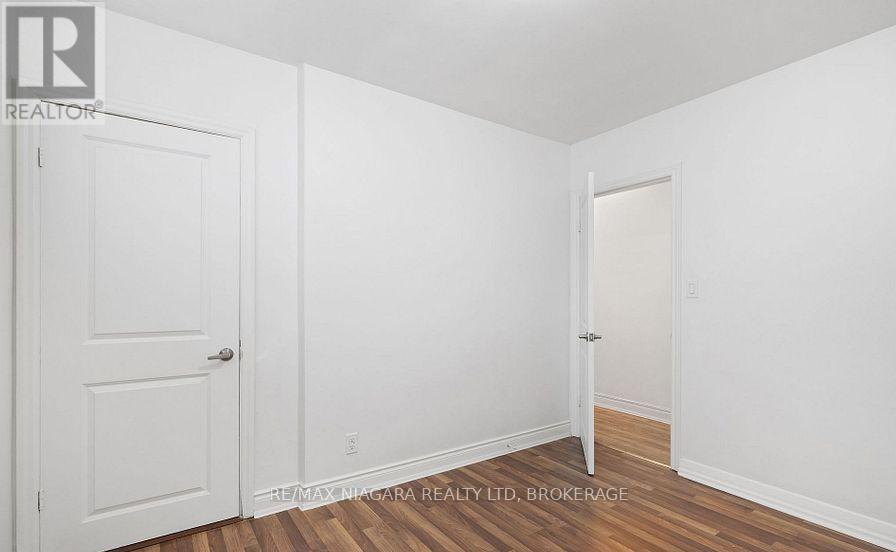 2 - 81 Maple Street, St. Catharines (Downtown), Ontario  L2R 2B1 - Photo 11 - X12628622