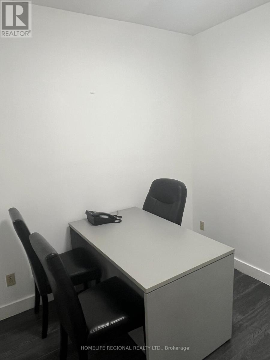 Office No. 9 - 823 College Street, Toronto, Ontario  M6G 1C9 - Photo 2 - C12627306