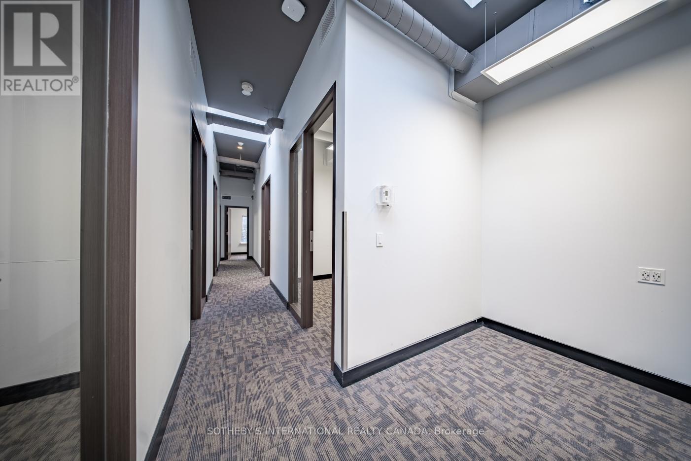 31 Elm Street, Toronto, Ontario  M5G 1H1 - Photo 34 - C12627794