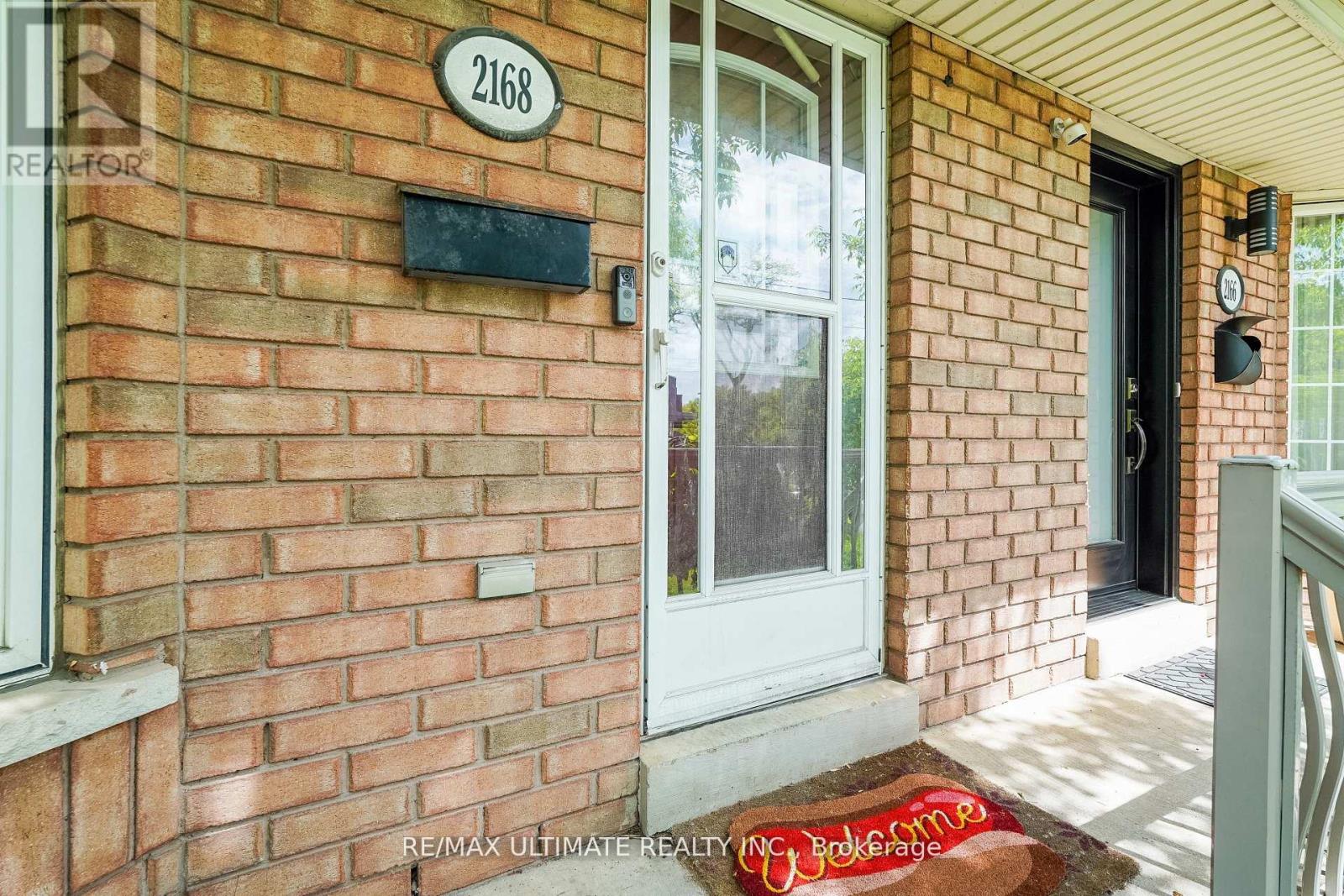 2168 St. Clair Avenue W, Toronto, Ontario  M6N 5C1 - Photo 2 - W12442163