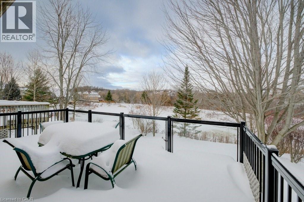 670 Salzburg Drive, Waterloo, Ontario  N2V 2N8 - Photo 10 - 40793071