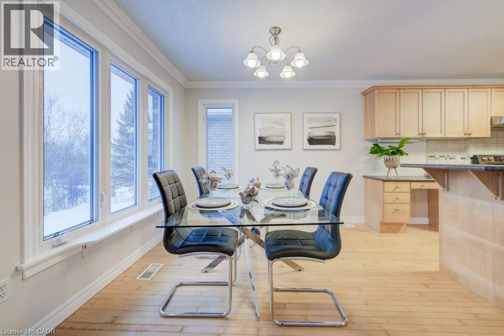 670 Salzburg Drive, Waterloo, Ontario  N2V 2N8 - Photo 11 - 40793071