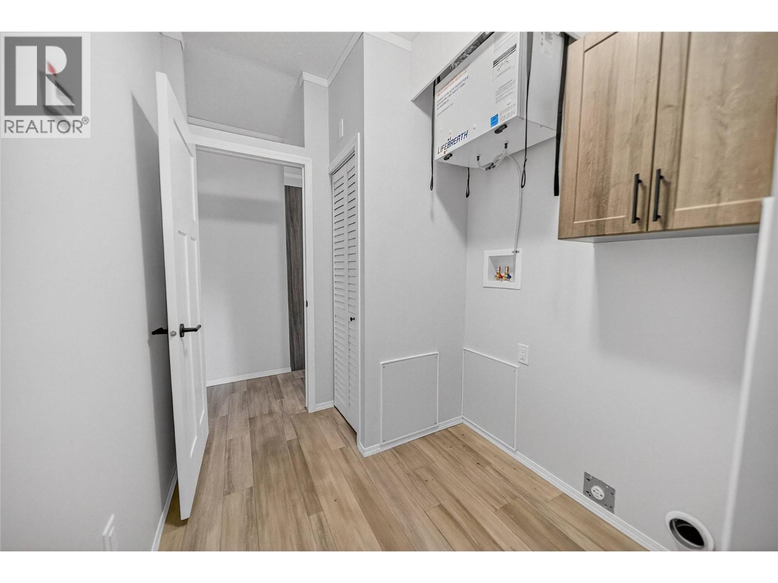 8948 Rundle Place, Canal Flats, British Columbia V0B 1B0 - Photo 22 - 10369951