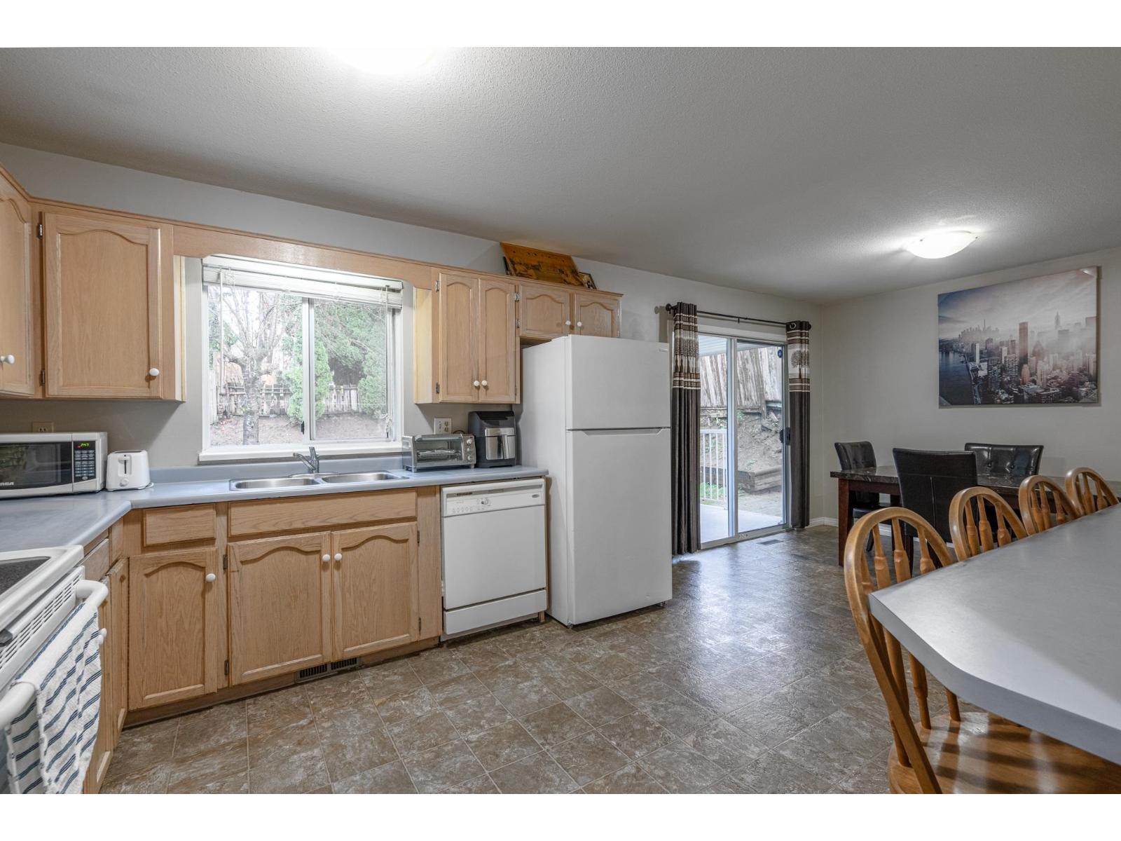 2582 Mitchell Street, Abbotsford, British Columbia  V2T 5G5 - Photo 12 - R3073543