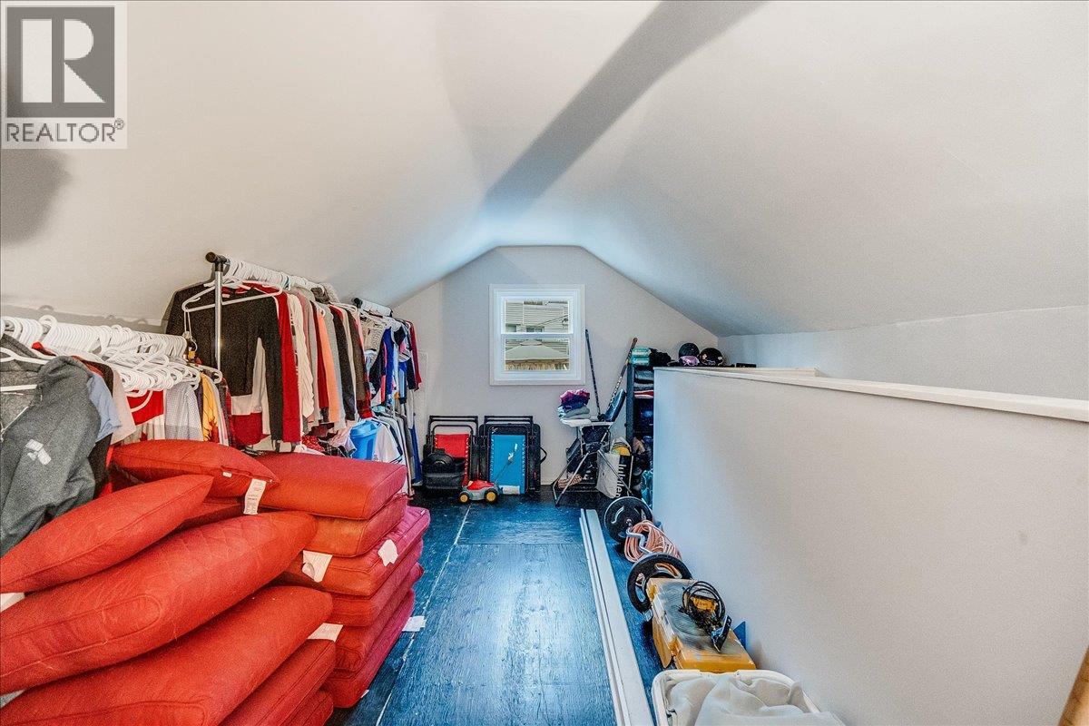 530 Turner Street, Warfield, British Columbia  V1R 2K2 - Photo 32 - 10370687