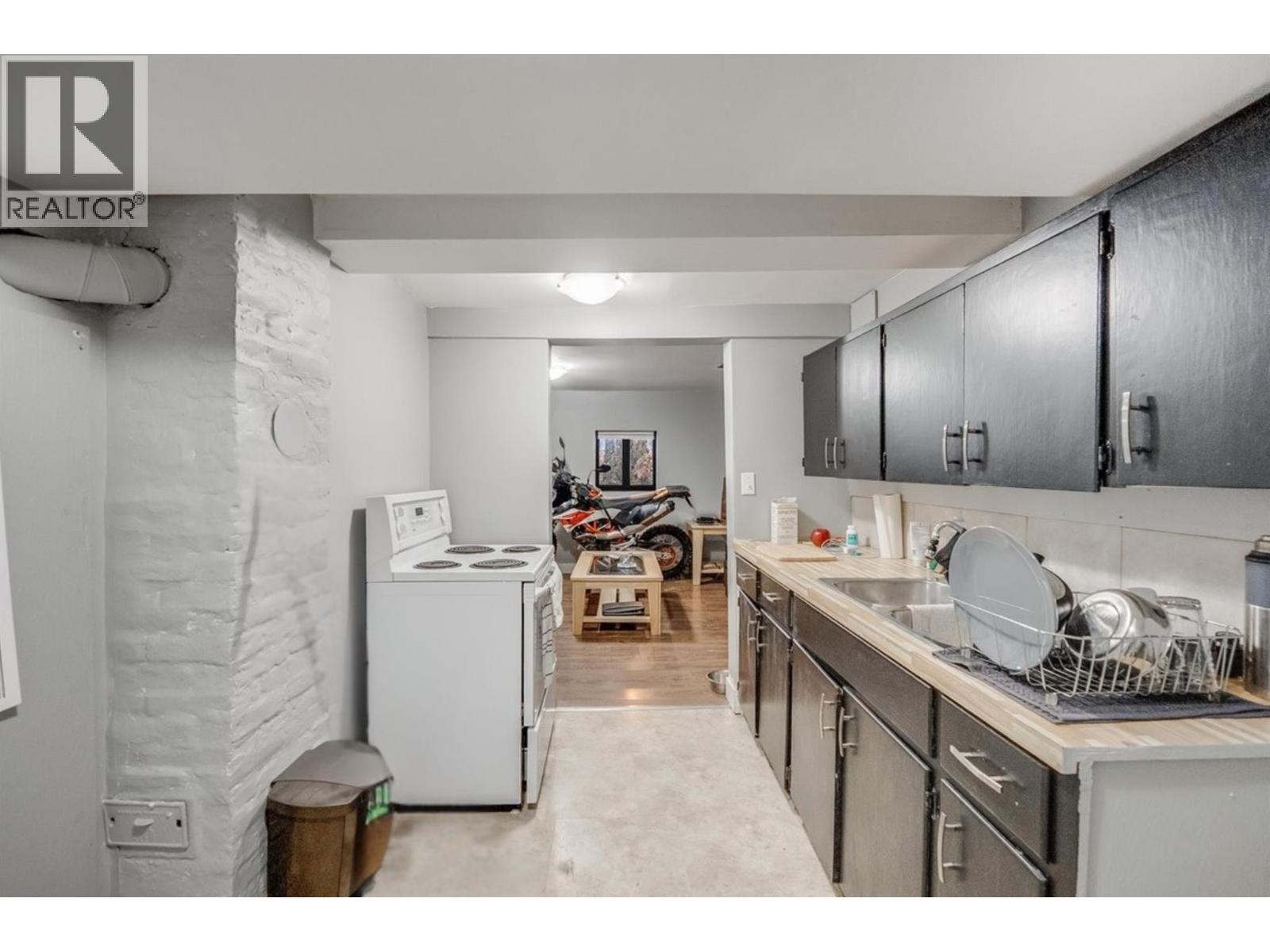 530 Turner Street, Warfield, British Columbia  V1R 2K2 - Photo 54 - 10370687