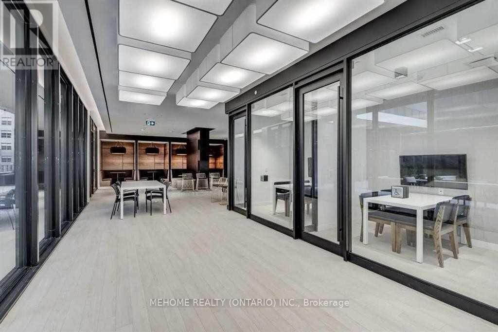 4005 - 85 Wood Street, Toronto, Ontario  M4Y 0E9 - Photo 4 - C12628542