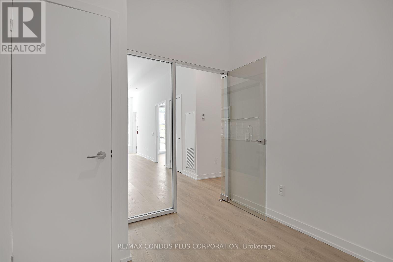 121 - 150 Logan Avenue, Toronto, Ontario  M4M 0E4 - Photo 9 - E12628516