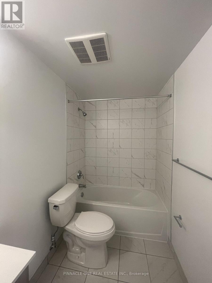 1709 - 1435 Celebration Drive, Pickering, Ontario  L1W 0C4 - Photo 7 - E12628592