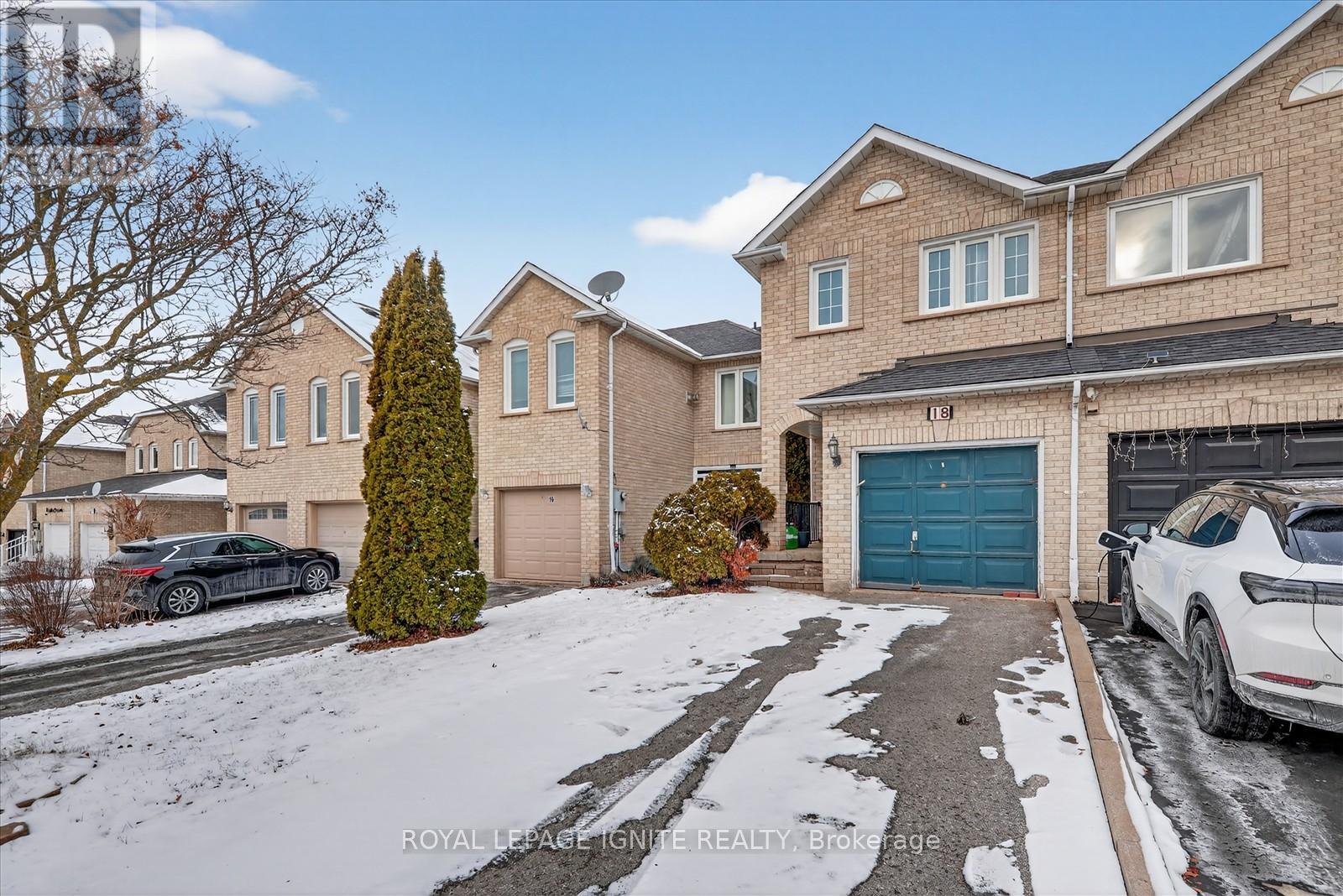 18 Gill Crescent, Ajax, Ontario  L1T 4A5 - Photo 3 - E12628646