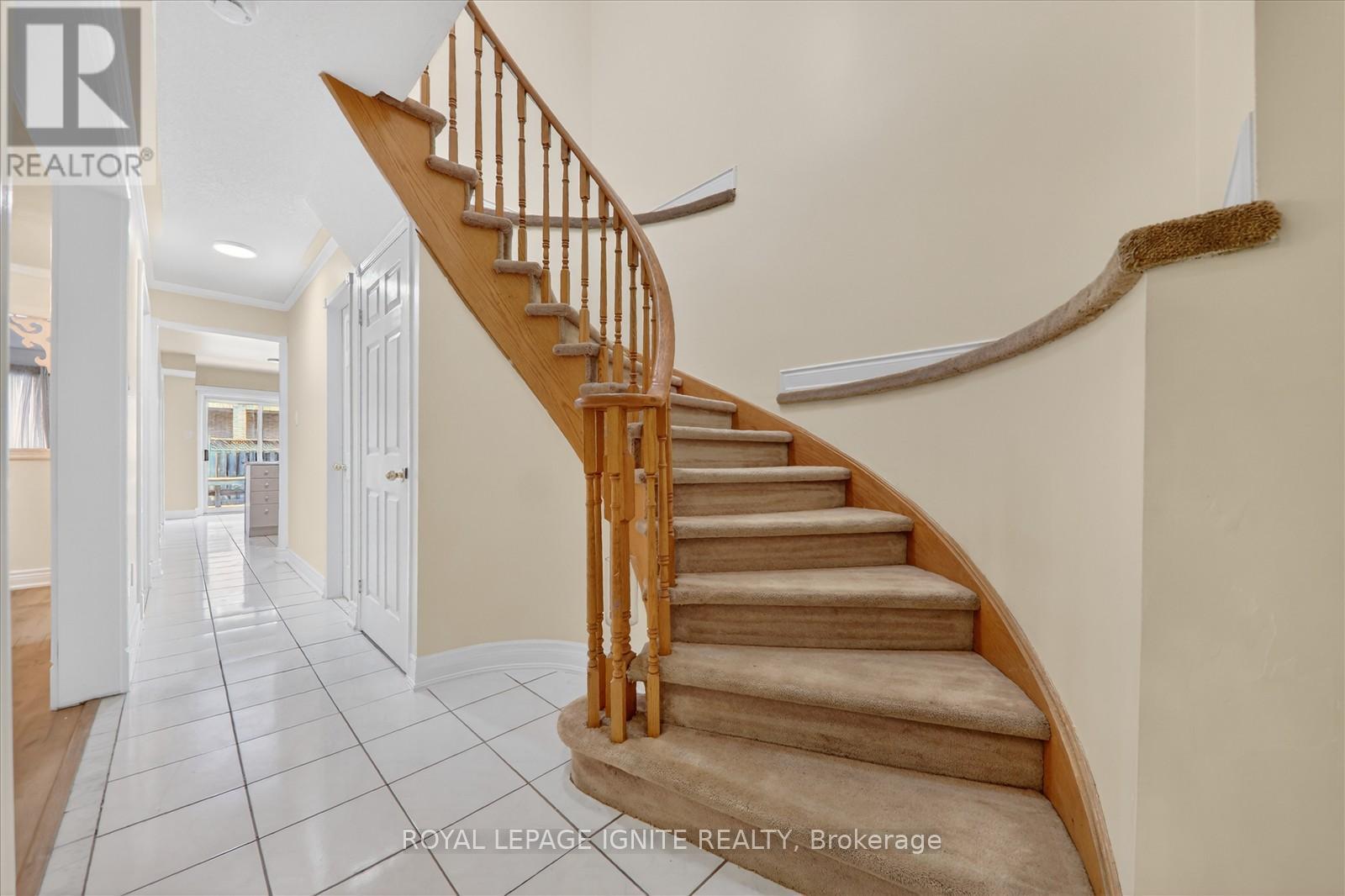 18 Gill Crescent, Ajax, Ontario  L1T 4A5 - Photo 7 - E12628646