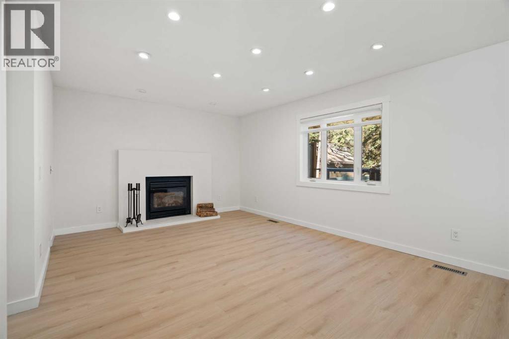 327 Canyon Close, Canmore, Alberta  T1W 1H4 - Photo 10 - A2264303