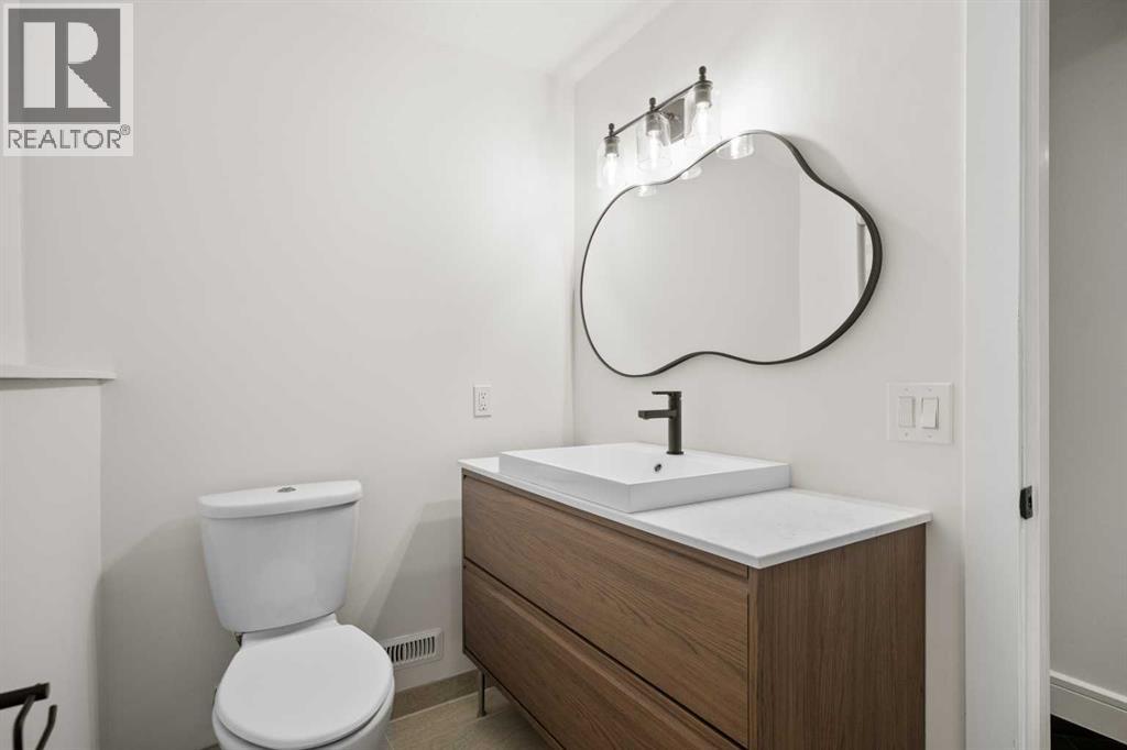 327 Canyon Close, Canmore, Alberta  T1W 1H4 - Photo 42 - A2264303