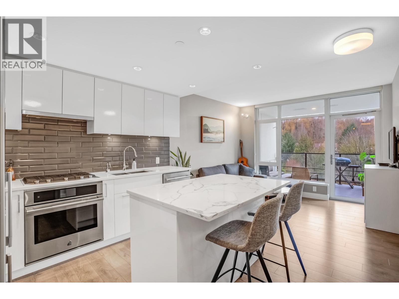 1008 8533 RIVER DISTRICT CROSSING, Vancouver, British Columbia