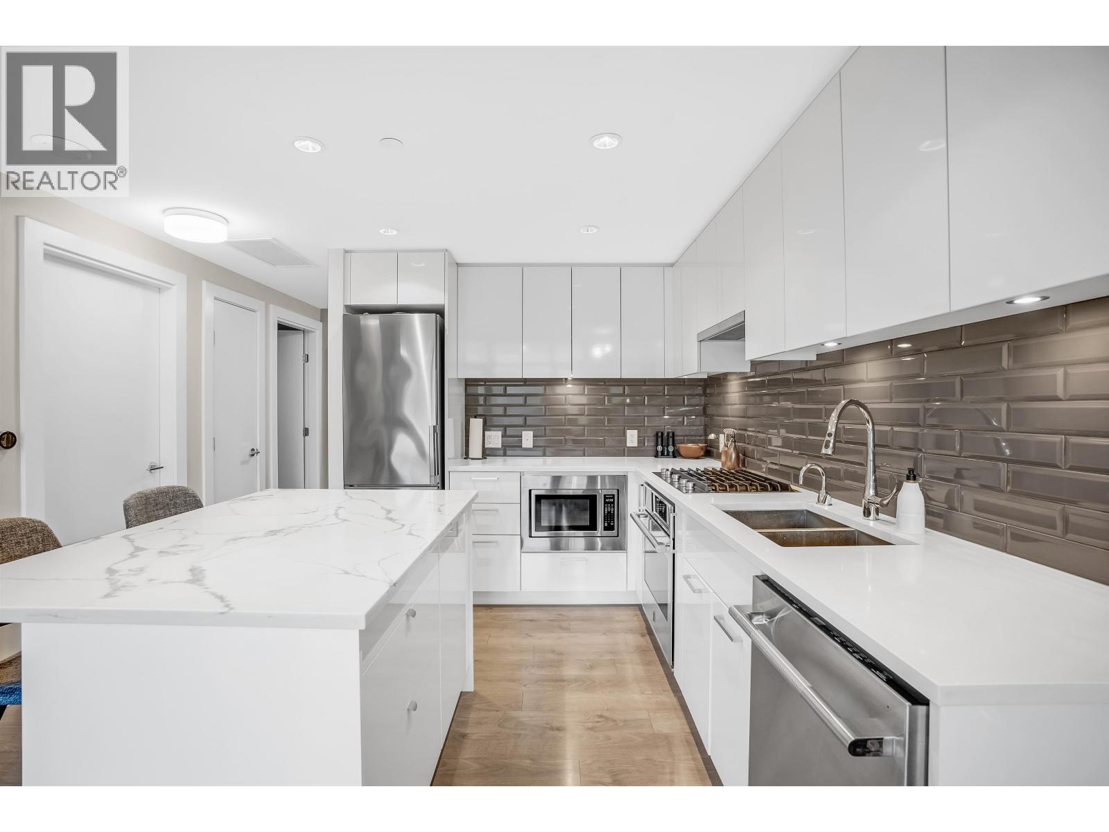 1008 8533 River District Crossing, Vancouver, British Columbia V5S 0H2 - Photo 7 - R3072653