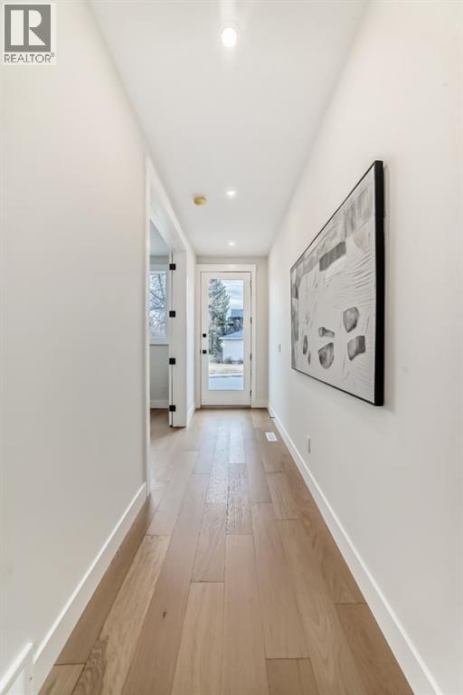 1654 37 Avenue Sw, Calgary, Alberta T2T 2H5 - Photo 4 - A2273305