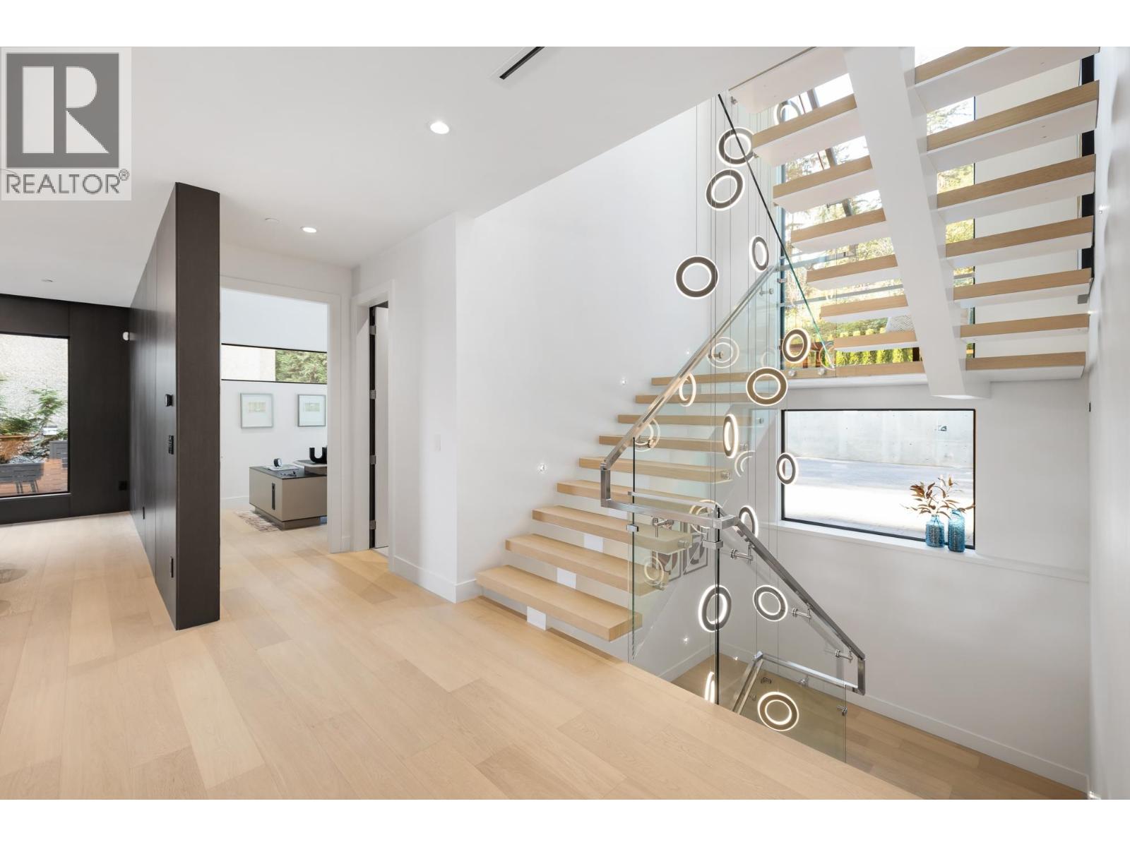 449 Hillcrest Street, West Vancouver, British Columbia V7V 2L8 - Photo 9 - R3016493