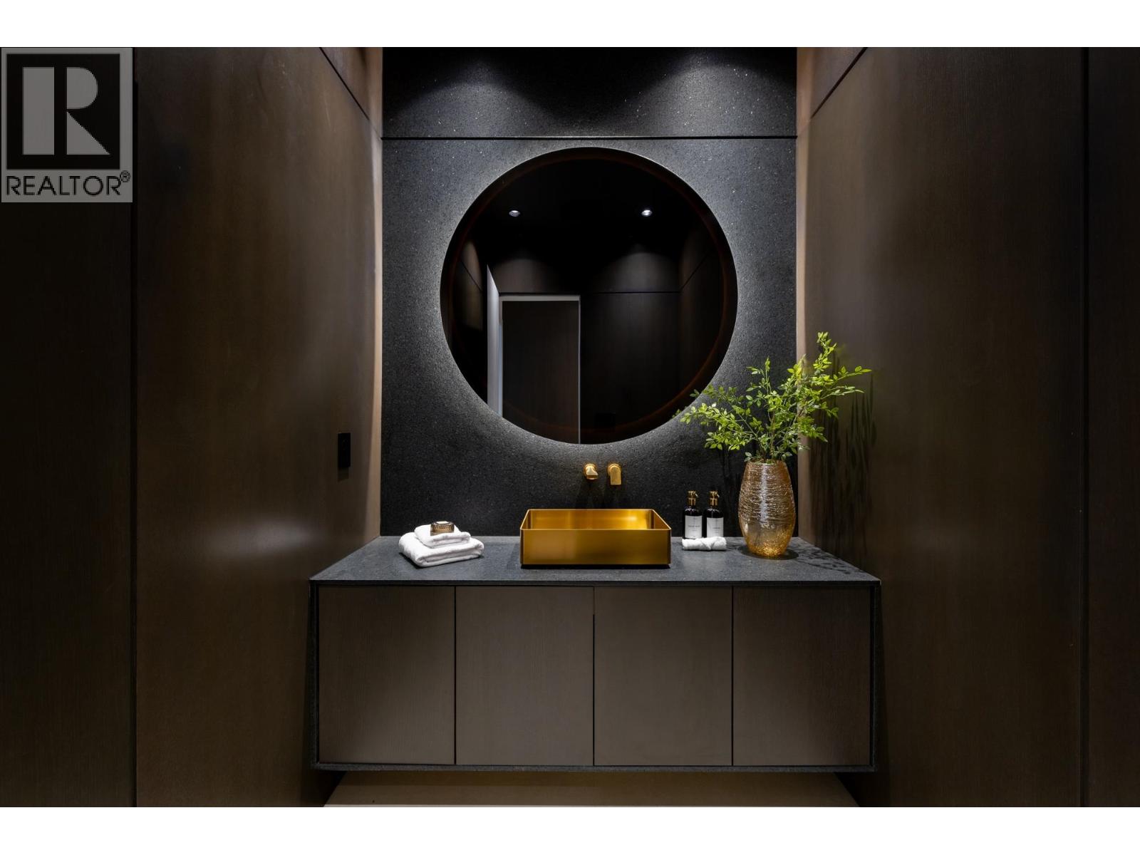 449 Hillcrest Street, West Vancouver, British Columbia V7V 2L8 - Photo 30 - R3016493