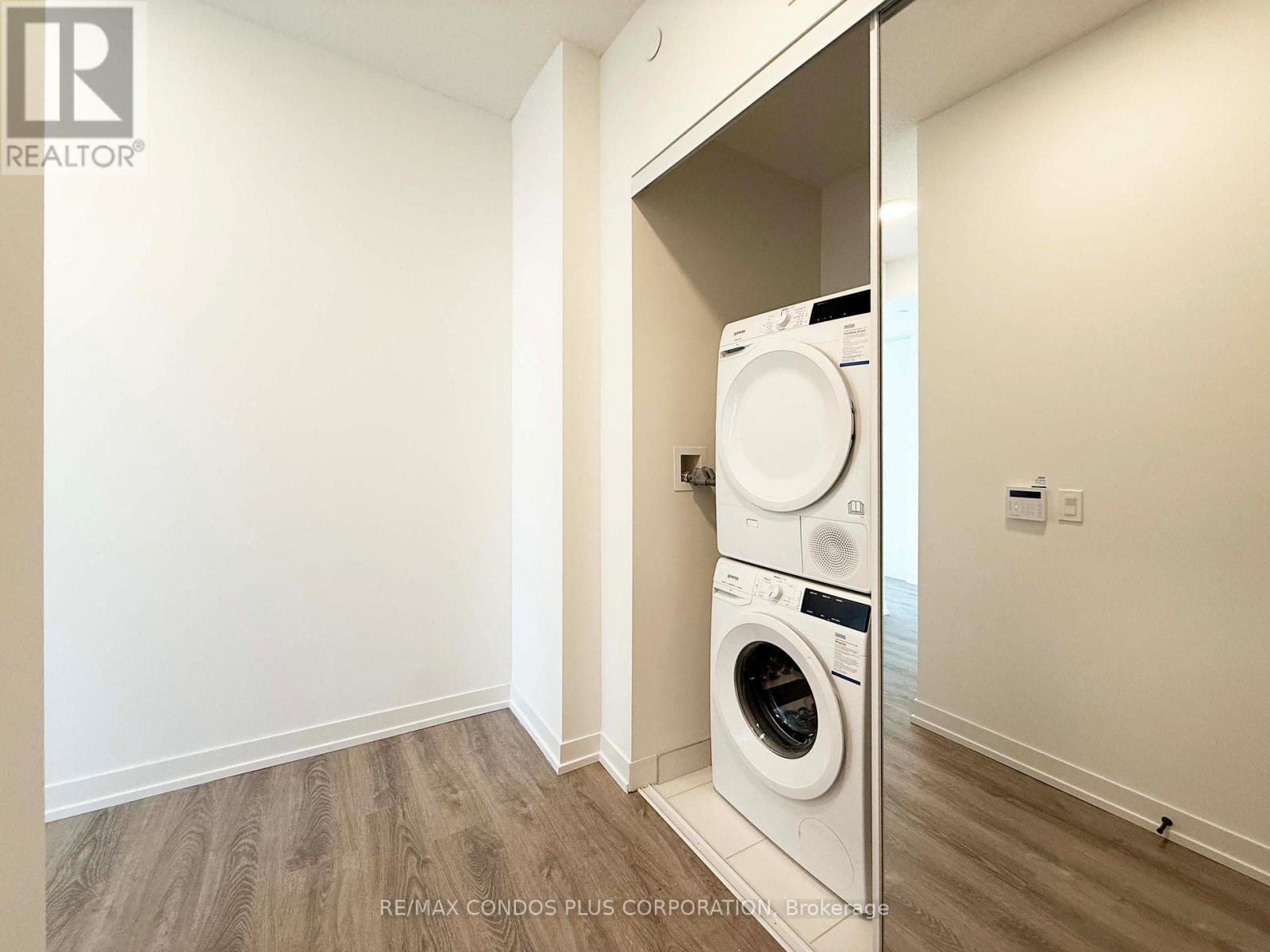 3909 - 8 Interchange Way, Vaughan, Ontario  L4K 0R2 - Photo 13 - N12628546