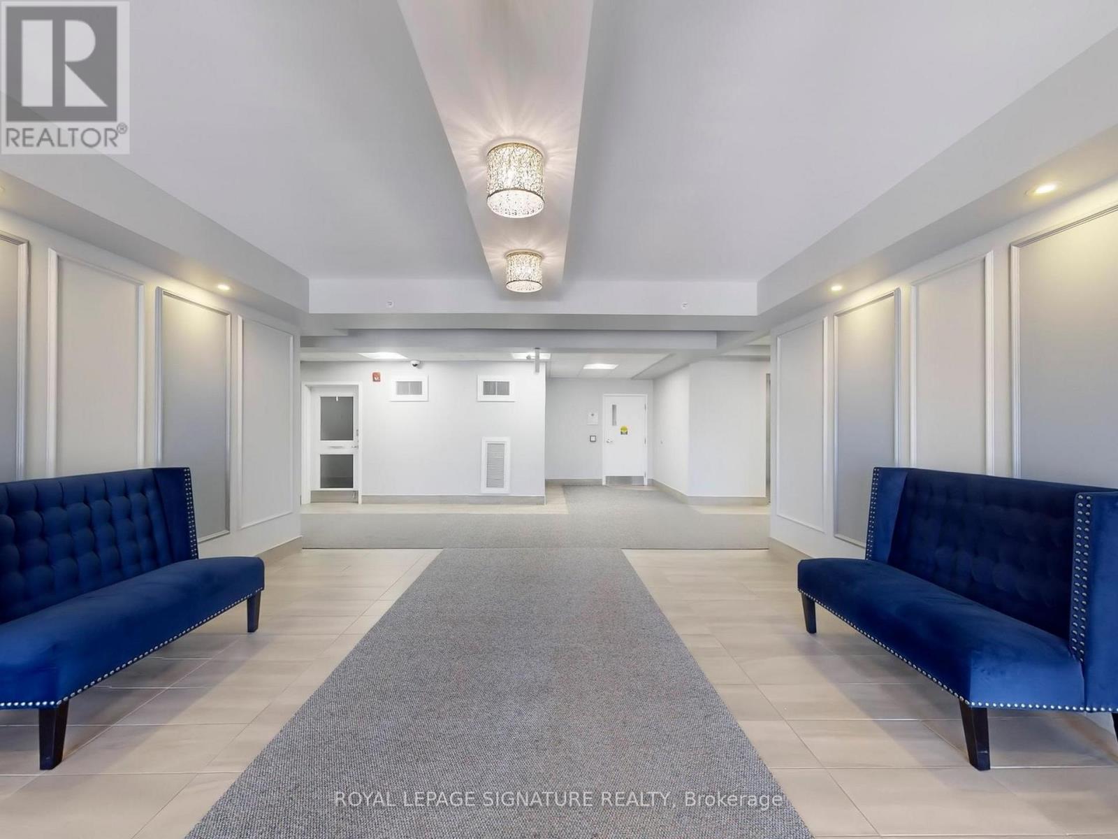 114 - 481 Rupert Avenue, Whitchurch-Stouffville, Ontario  L4A 1Y7 - Photo 3 - N12628618