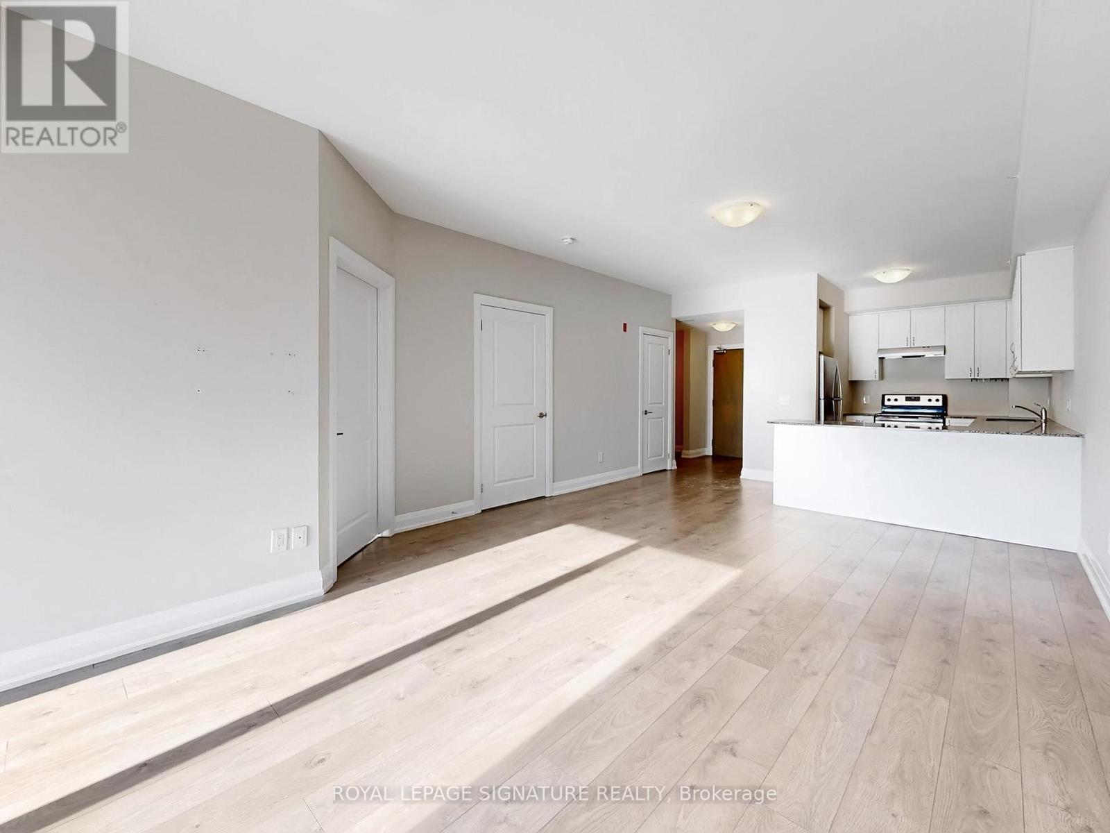 114 - 481 Rupert Avenue, Whitchurch-Stouffville, Ontario  L4A 1Y7 - Photo 7 - N12628618