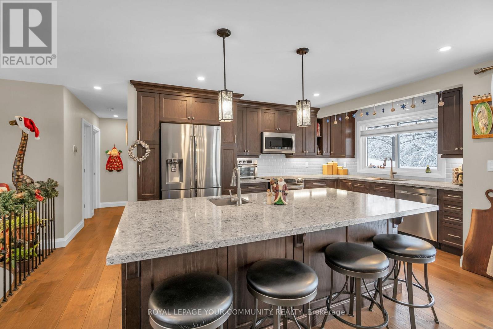 11 Summit Crescent, East Gwillimbury, Ontario  L9N 1C1 - Photo 10 - N12628368